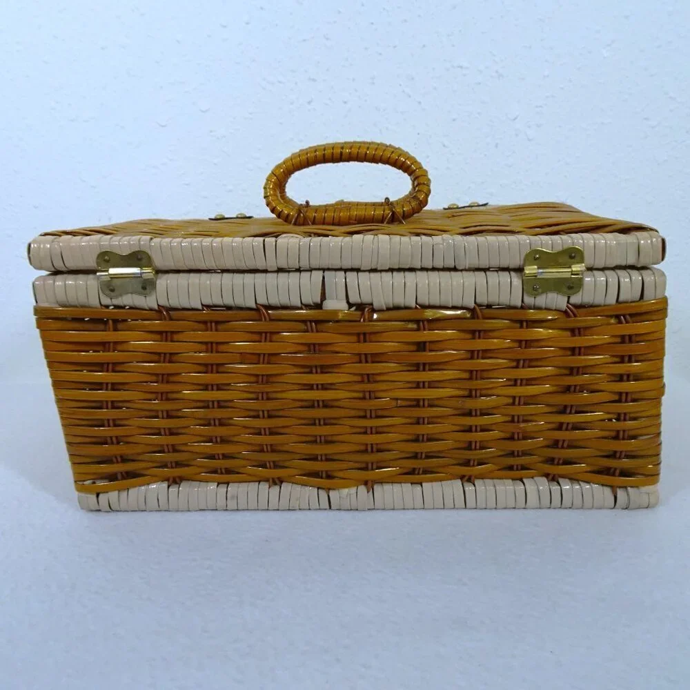 Vintage Wicker Sewing Basket Rectangle Hinged Double Clasp 14x8x7